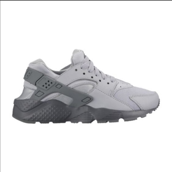 Nike Other - Nike Huarache Run